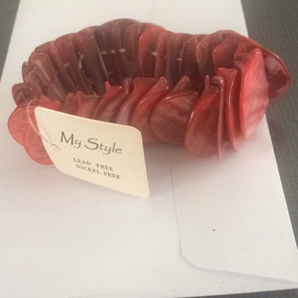 Brand new stone bracelet (Rus)